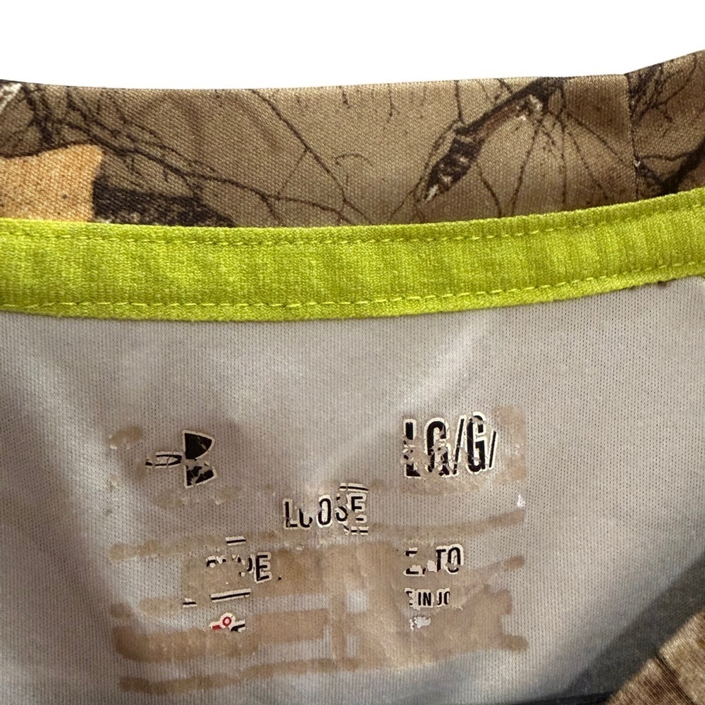 UNDER ARMOUR Camo T-Shirt Size Large - Picture 4 of 7